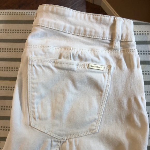WHBM Silver Studded White Skimmer Pants - Picture 9 of 13